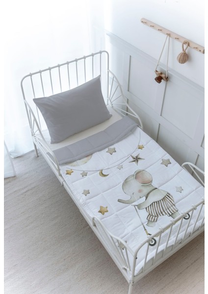 Organik Baskılı Bebek (100X150 Cm) Yorgan Seti - Iconic Serisi - Filin Düşleri