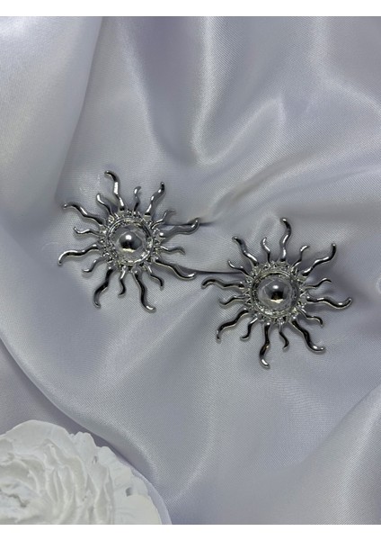 Solara Güneş Küpe fırsatları