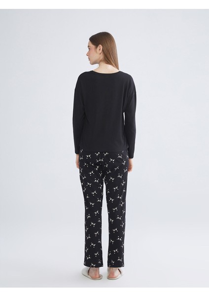 Yeni Sezon Bisiklet Yaka Baskılı Kadın Pijama Takımı fırsatları