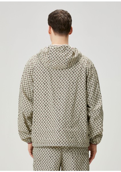 Çok Renkli Monogram Desenli Yağmurluk fırsatları