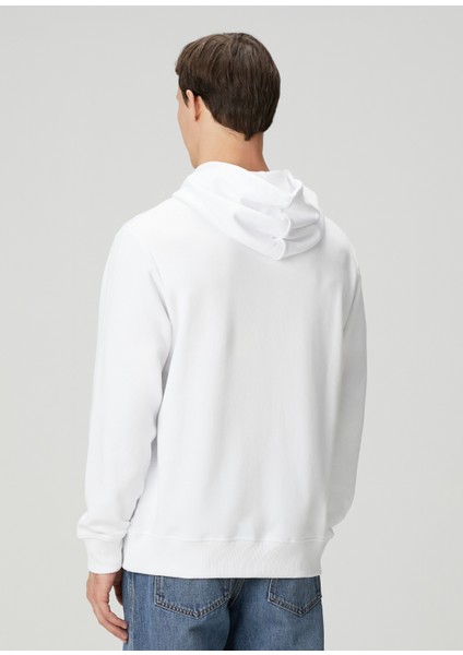 Beyaz Kapüşonlu Sweatshirt fırsatları