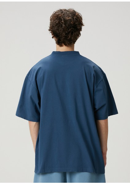 Medium Fit Lacivert T-Shirt fırsatları