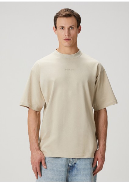 Bej Logo Nakışlı T-Shirt