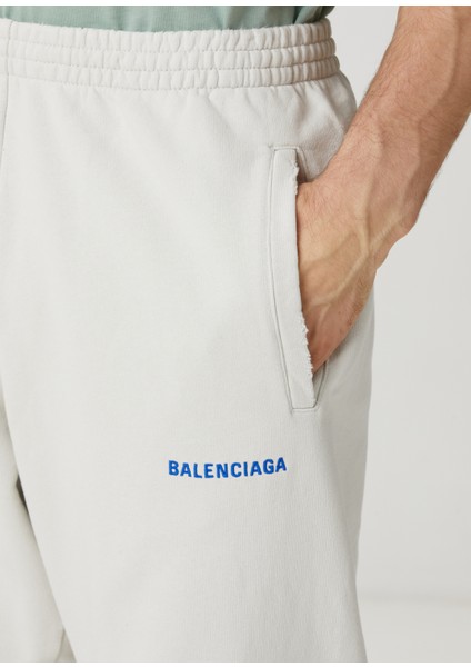 Gri Logo Nakışlı Pantolon fırsatları