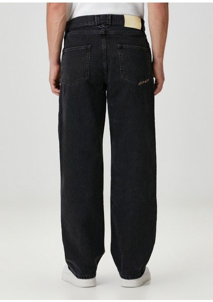 Siyah Jean Pantolon modelleri