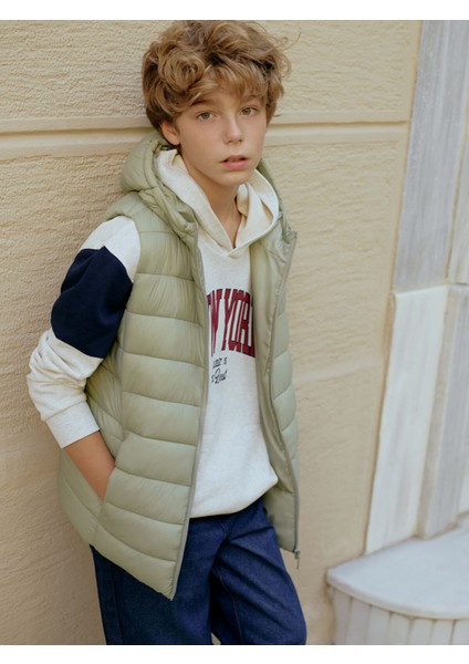Yeni Sezon Kapüşonlu Erkek Çocuk Şişme Yelek