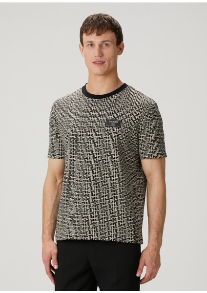Siyah Beyaz Logo Desenli T-Shirt