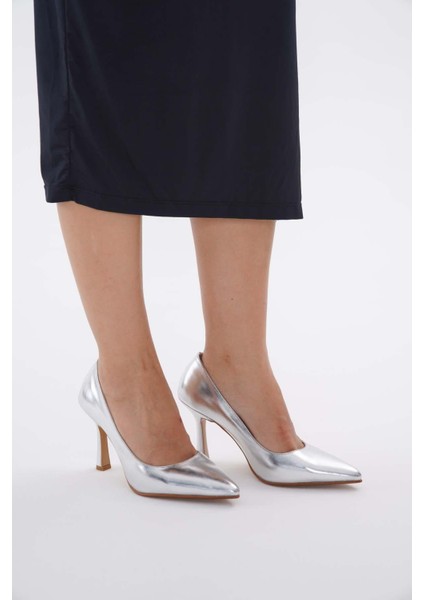 Gümüş Stiletto Kadın Topuklu Ayakkabı modelleri