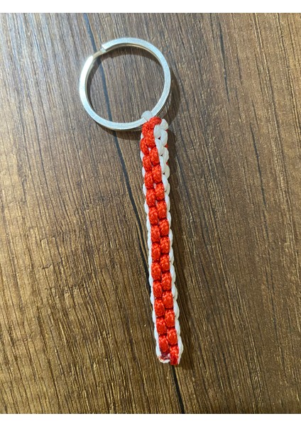 Kırmızı Beyaz Paracord Anahtarlık modelleri