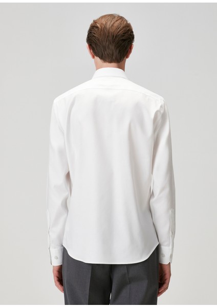 Comfort Fit Beyaz Non-Iron Twill Gömlek