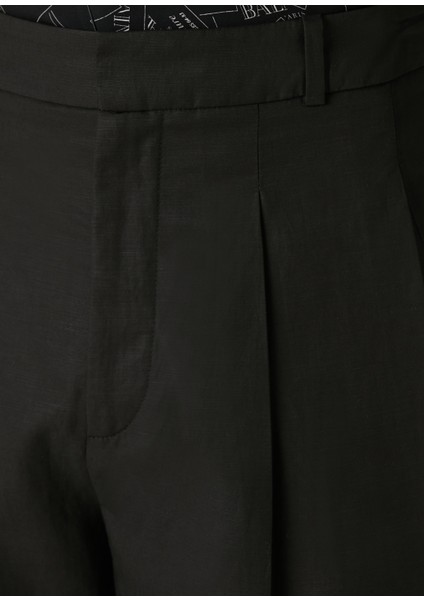 Siyah Bermuda fırsatları