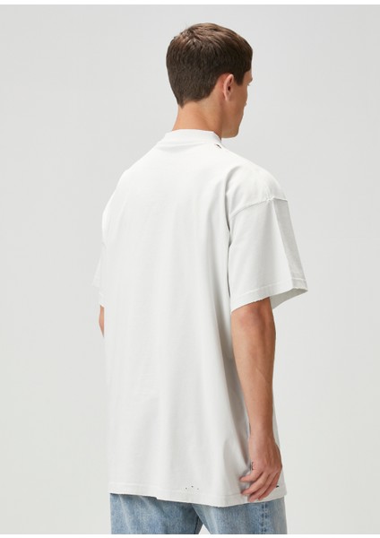 3b Liquefied Beyaz T-Shirt fırsatları