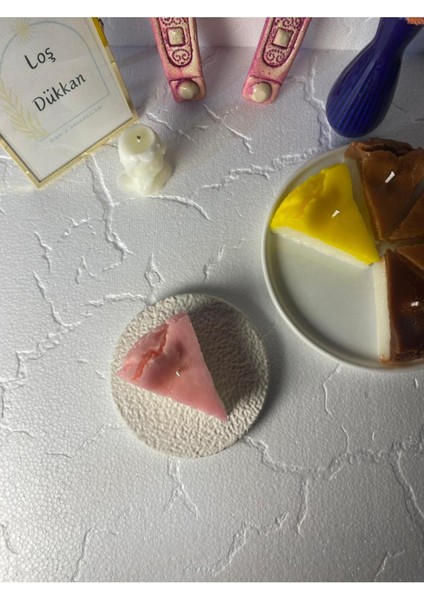 1 Adet Çilek Konsepli Çizkek Cheesecake Candle fırsatları