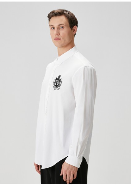 Beyaz Logo Nakışlı Gömlek modelleri