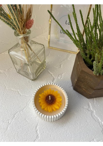 Ayçiçeği Temalı Dekoratif Aromaterapi Kokulu Mum modelleri