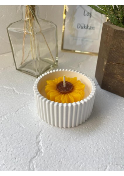 Ayçiçeği Temalı Dekoratif Aromaterapi Kokulu Mum fırsatları