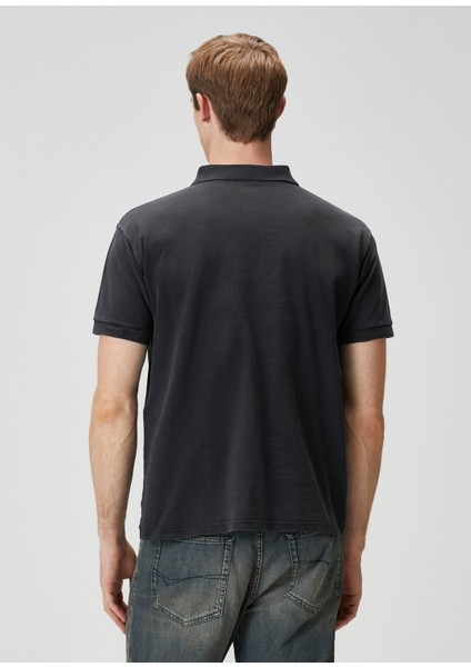 Siyah Polo Yaka T-Shirt fırsatları