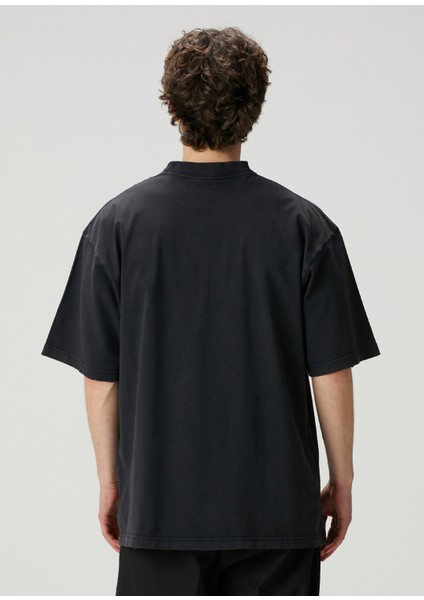 Siyah T-Shirt fırsatları