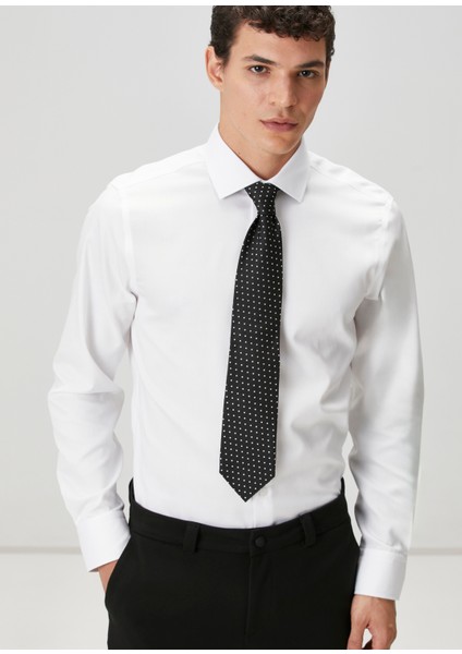 Slim Fit Beyaz Armürlü Non-Iron Gömlek