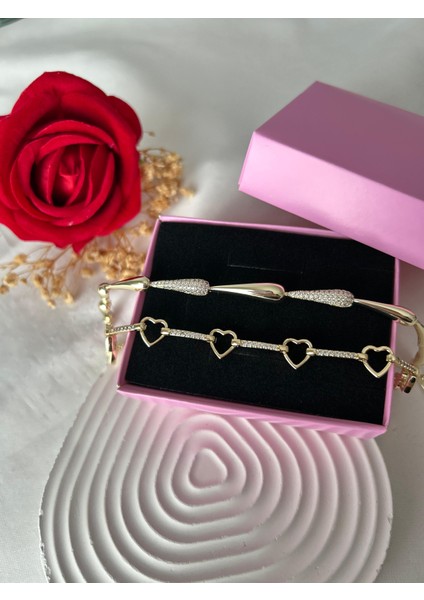 Taşlı Yonca Çiçek Bileklik Ezme Zincir Bileklik Altın Renk 2'li Vip Xuping Set Sevgiliye Hediye indirimleri