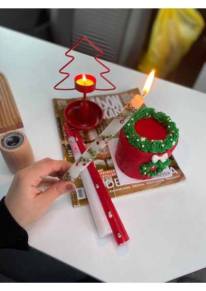 1 Adet Kardan Adam Desenli El Çizimi Yılbaşı - Noel - Yeni Yıl Konseptli Şamdan Mumu - Kış Mumu modelleri