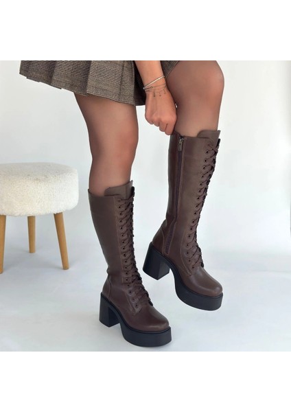 Guay Kahverengi Cilt Bağcıklı Topuklu Çizme fırsatları