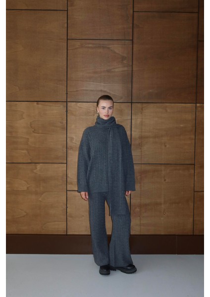 Atkılı Kablo Desenli Oversize Triko Takım fırsatları