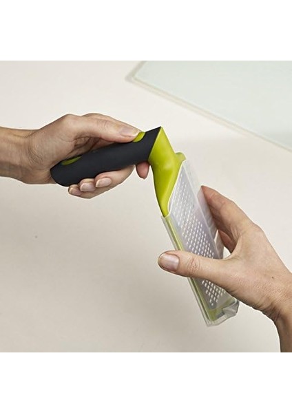 20017 Twist Grater Katlanır Saklama Kaplı 2&apos;li Rende fiyatları