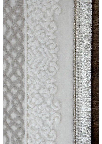 Batres Çerçeveli Krem Akrilik Makine Halısı modelleri