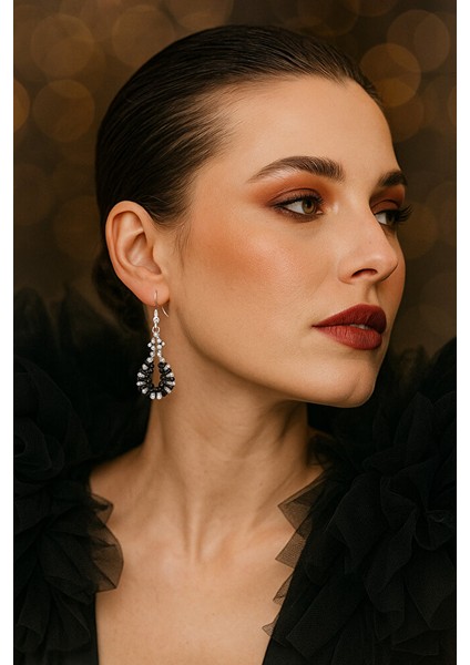 Vintage Görünümlü Siyah & Gümüş Boncuk Küpe fırsatları