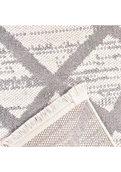 Saltara Modern Beyaz Soft Yumuşak Polyamid Makine Halısı indirimleri