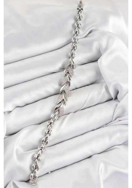 Pirinç Zirkon Taşlı Balık Kuyruğu Model Gümüş Renk Kadın Bileklik fiyatları