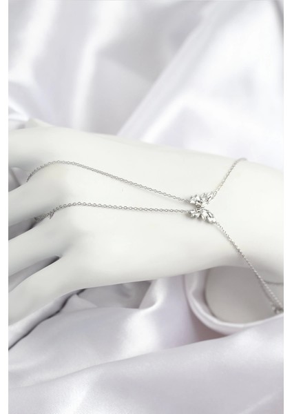 Bfs Pirinç Zirkon Taşlı Kelebek Model Gümüş Renk Şahmeran