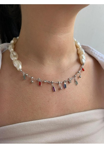 Rodyum Kaplama Inci ve Kristal Zincir Detaylı Kolye fırsatları