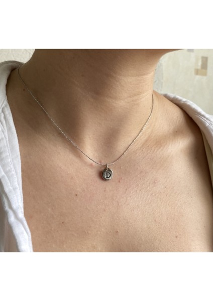 Silver Plaka Model D Harf Kolye