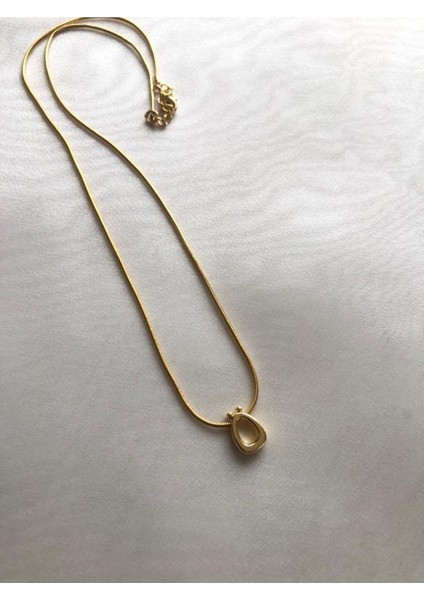 Ö Harfli Gold Kolye Altın Kaplama