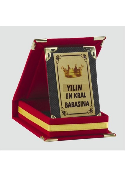 Yılın En Kral Babasına Plaketi