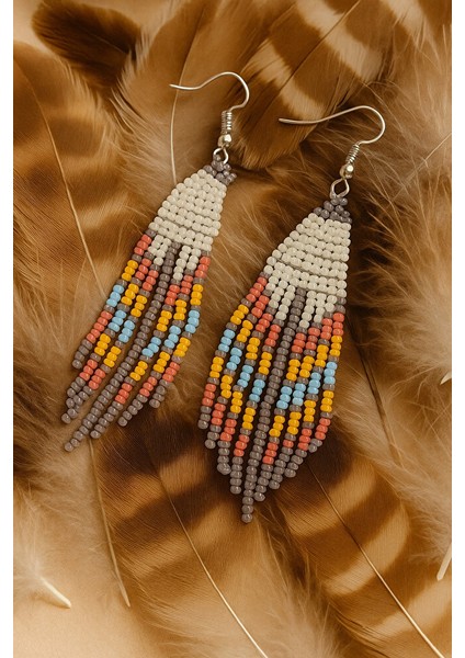 El Yapımı Renkli Boncuklu Etnik Tasarım Sallantılı Küpe fırsatları