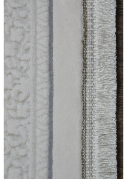 Recas Çerçeveli Krem Akrilik Makine Halısı modelleri