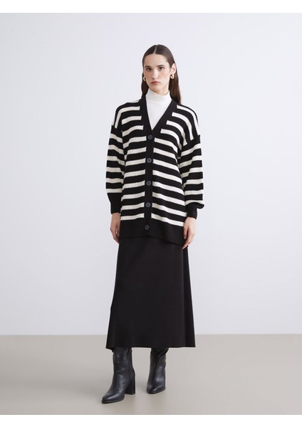 Yeni Sezon V Yaka Çizgili Kadın Triko Hırka fiyatları