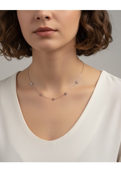 Işıltılı Beyaz Yıldız Kolye