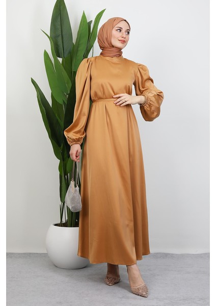 Ince Kuşaklı Saten Elbise Gold