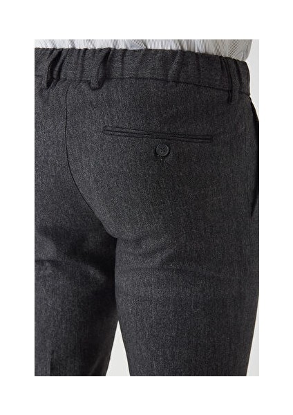 Erkek Lastikli Spor Pantolon Sıyah PNS22K22227_D99 fiyatları