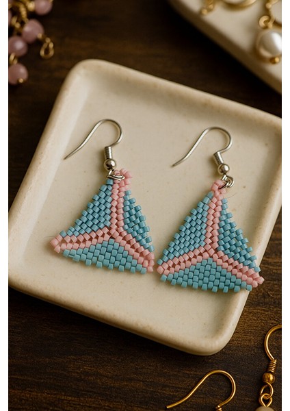 Üçgen Desenli Pembe & Mavi Miyuki Boncuk Küpe - El Yapımı fırsatları