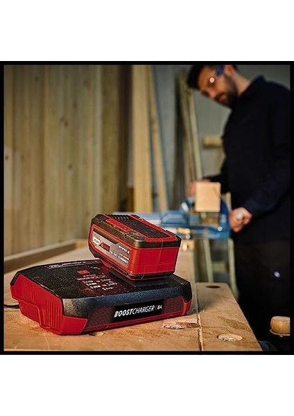 Şarj Cihazı Power X-Boostcharger 8A Power X- (Li-Ion, Tüm Pxc Aküler Için Uygun, Daha Hızlı Şarj Için Boost Modu, 7 Aşamalı LED Göstergesi) modelleri