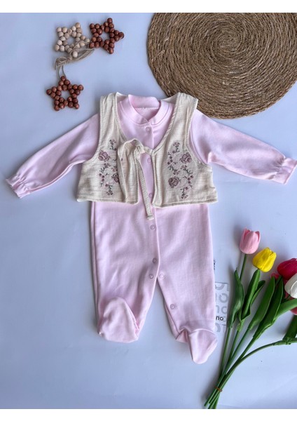 Kız Çoçuğu Hastane Çıkışı