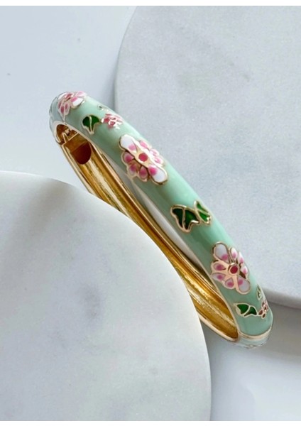 Mineli Çiçekli Kelepçe Bilezik (Yeşil)