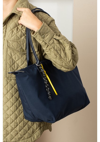 Orijinal Geniş Hacimli Su Geçirmez Paraşüt Kumaş Shopper Trend ve Şık Büyük Boy Omuz ve Kol Çantası