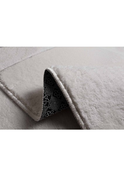 Modern Peluş Oval Klozet Takımı, Bej Renkli Dekoratif Saçaklı Tasarım modelleri