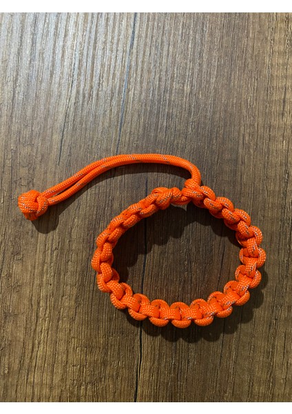 Turuncu Üstü Gri Noktalı Paracord Bileklik modelleri